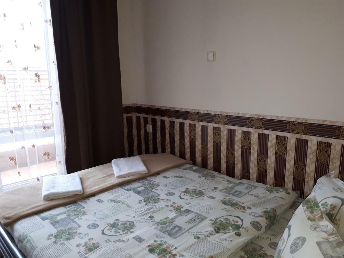 National Hotel Rusze Kültér fotó